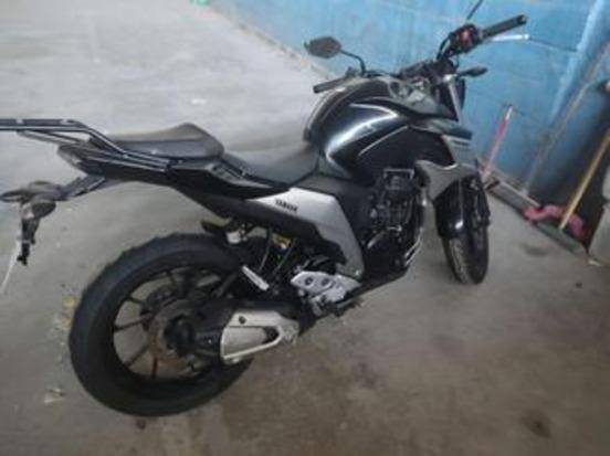 YAMAHA FZ25 FAZER ABS YAMAHA FZ25 FAZER ABS
